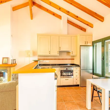 Holiday home Casa Maurus By Rosas Cantares *
